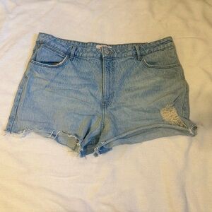 Wrangler high ride vintage 3” denim shorts
